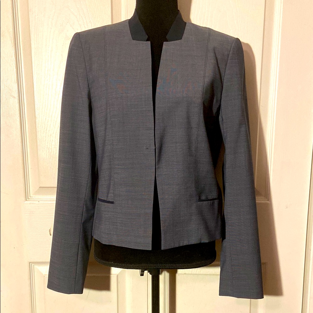 Elie Tahari Gray Short Blazer Jacket Sz 12